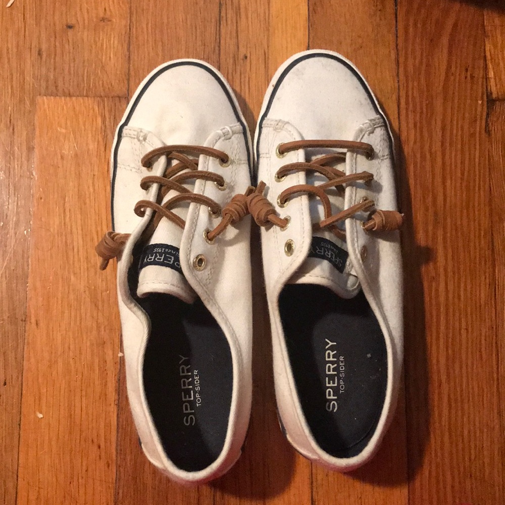 Sperry shoes (NEVER WORN)